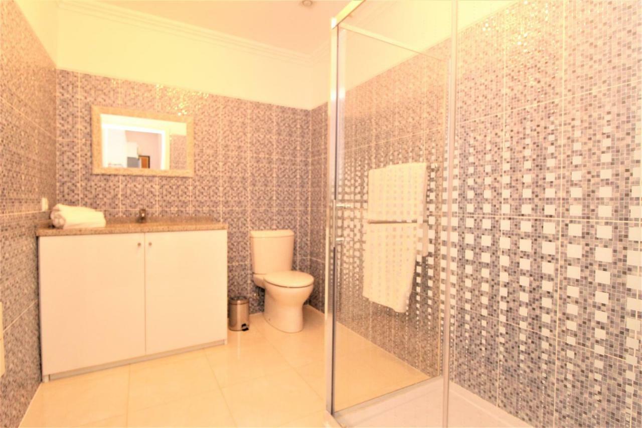 Heart Old Town City Center Apartment 5 Stars Funchal  Buitenkant foto
