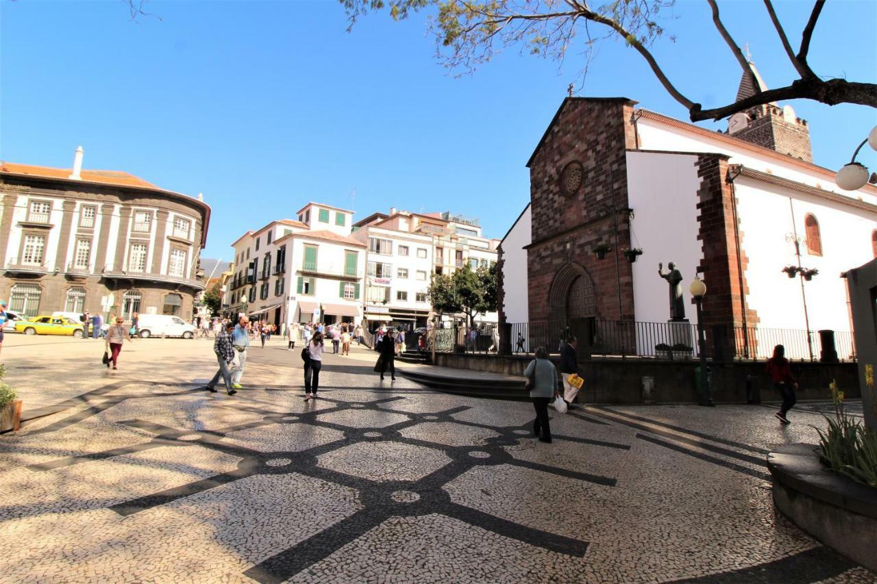 Heart Old Town City Center Apartment 5 Stars Funchal  Buitenkant foto